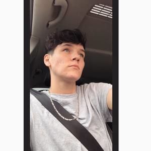 Meet your Posher, Kasey